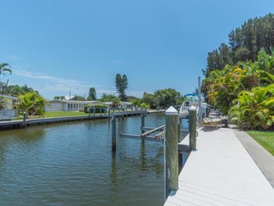 ANNA MARIA MONTHLY RENTAL ON A CANAL WITH POOL